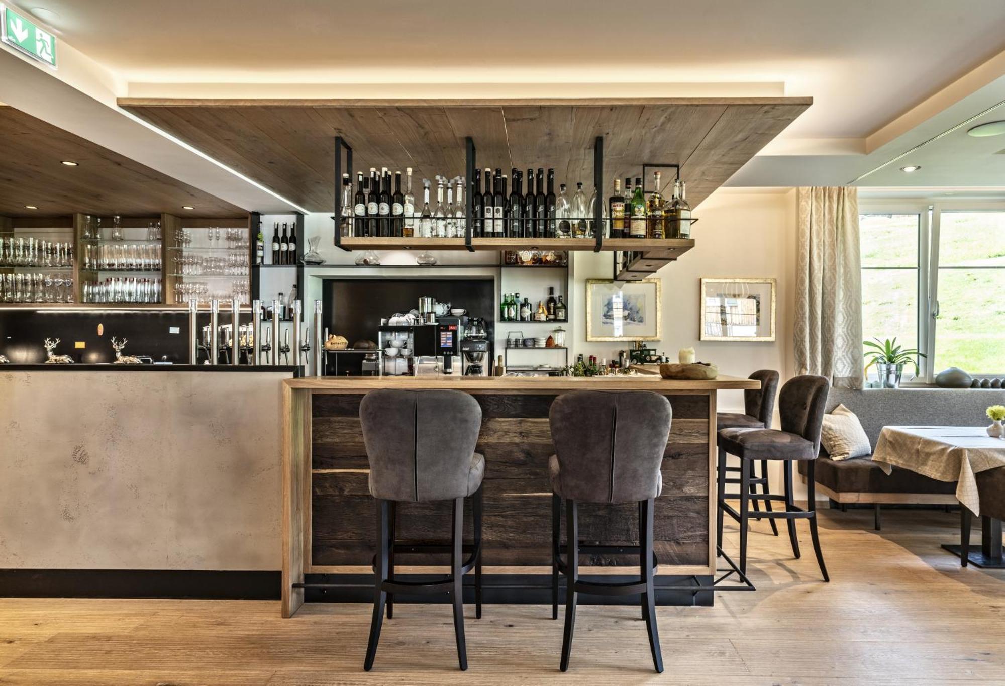 Hotel Restaurant Formarin Oberlech Ngoại thất bức ảnh